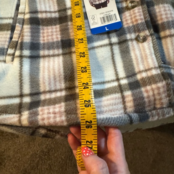 NWT - Sage Collective Fleece Plaid Shacket - Picture 5 of 6